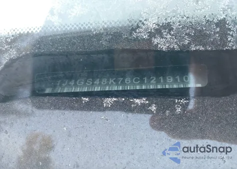 2006 Jeep Grand Cherokee Laredo from USA, damaged, VIN 1J4GS48K76C121910